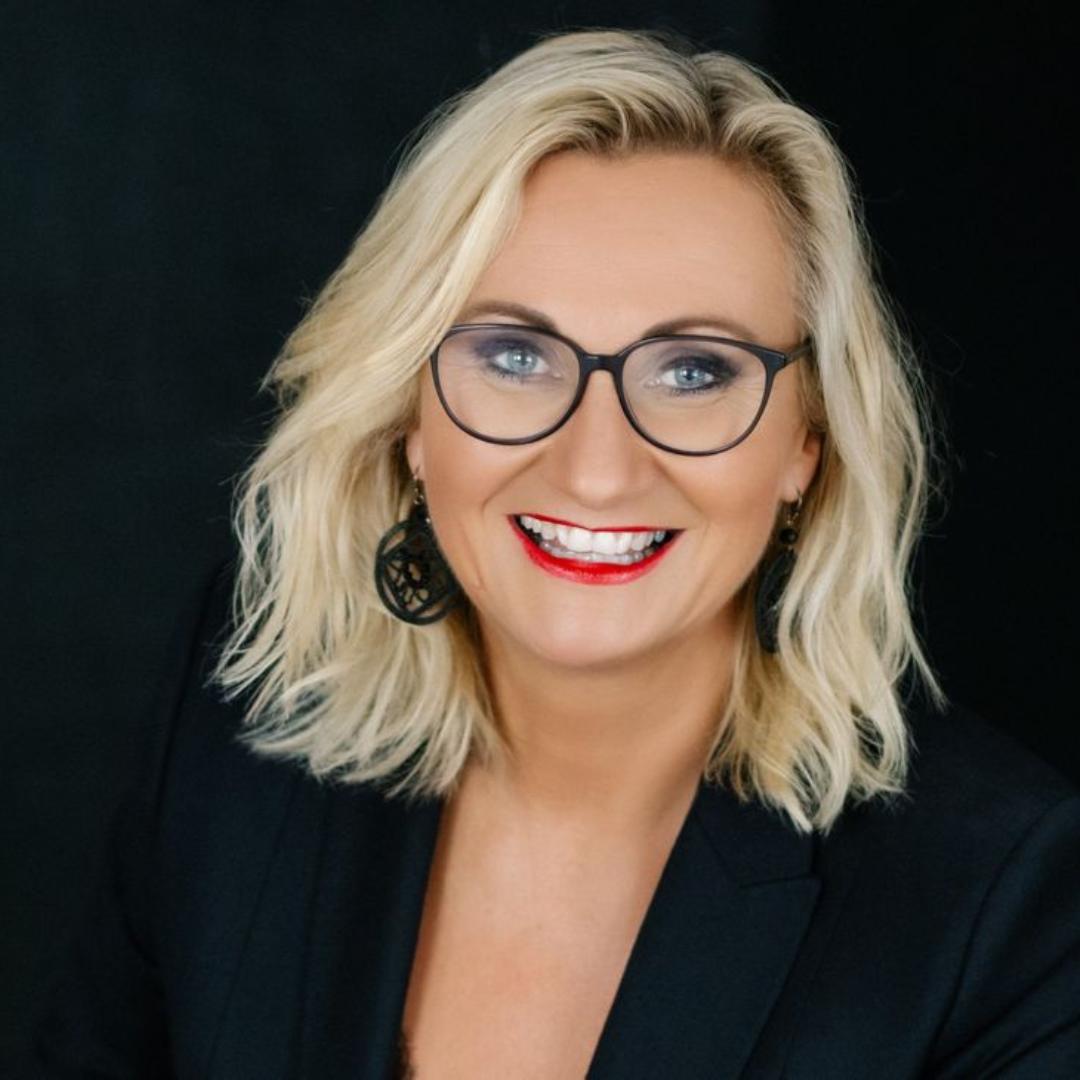 – Eva Köck-Eripek – 