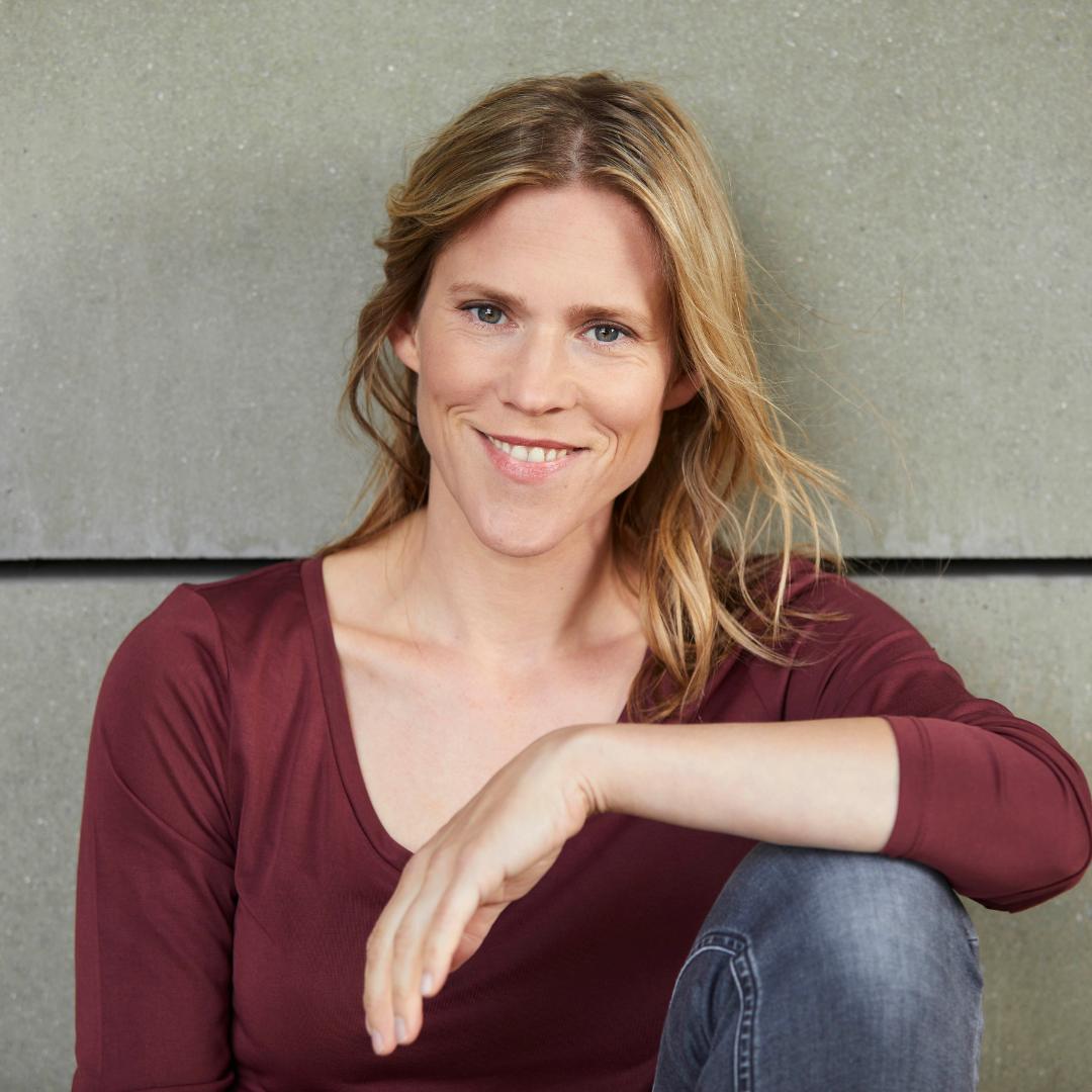 – Kathrin Hansmeier– 